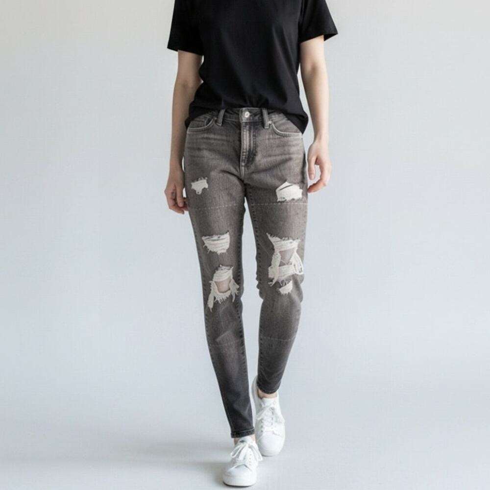 Levi’s 721 High Rise Skinny Jeans – Size 26